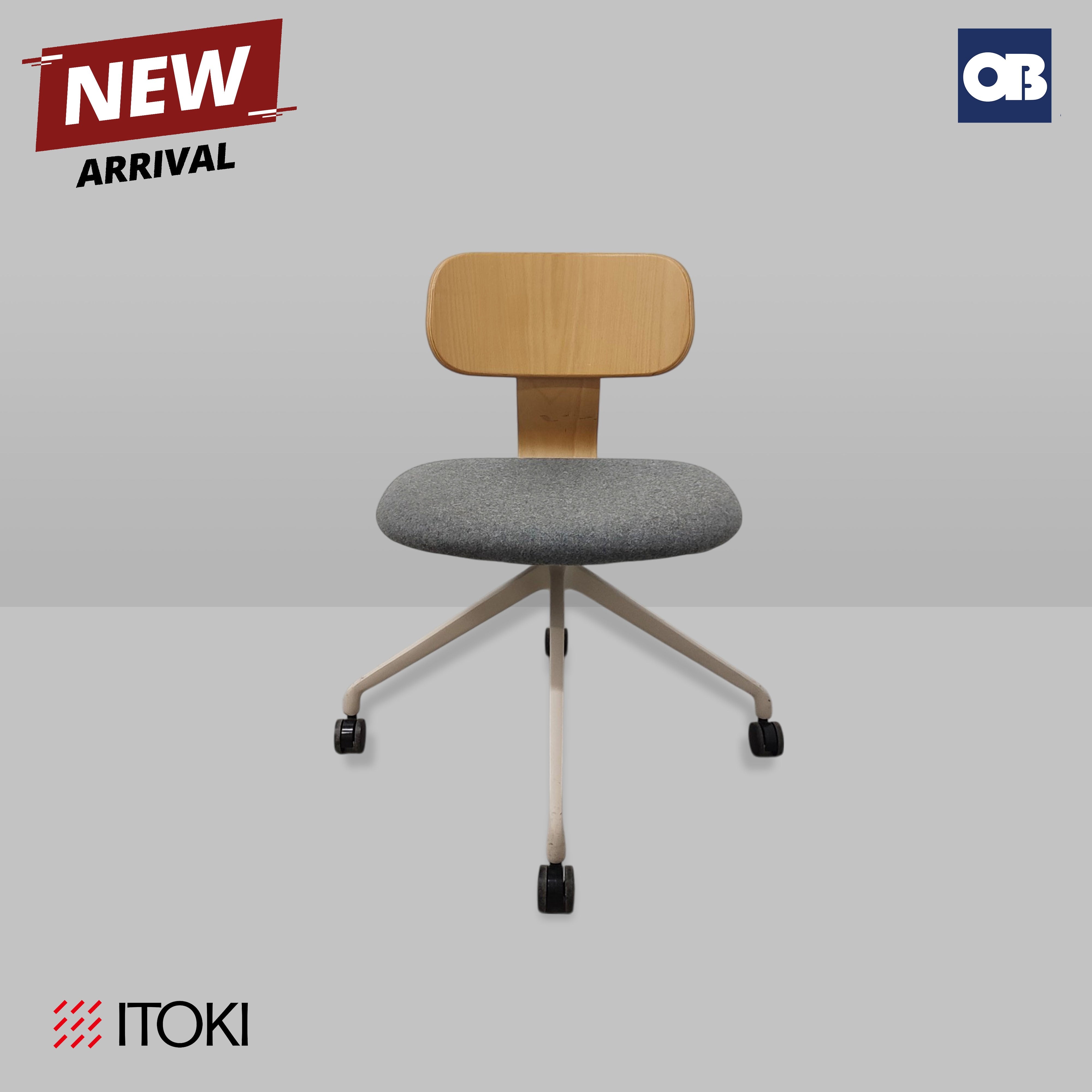 Itoki Meeting Chair