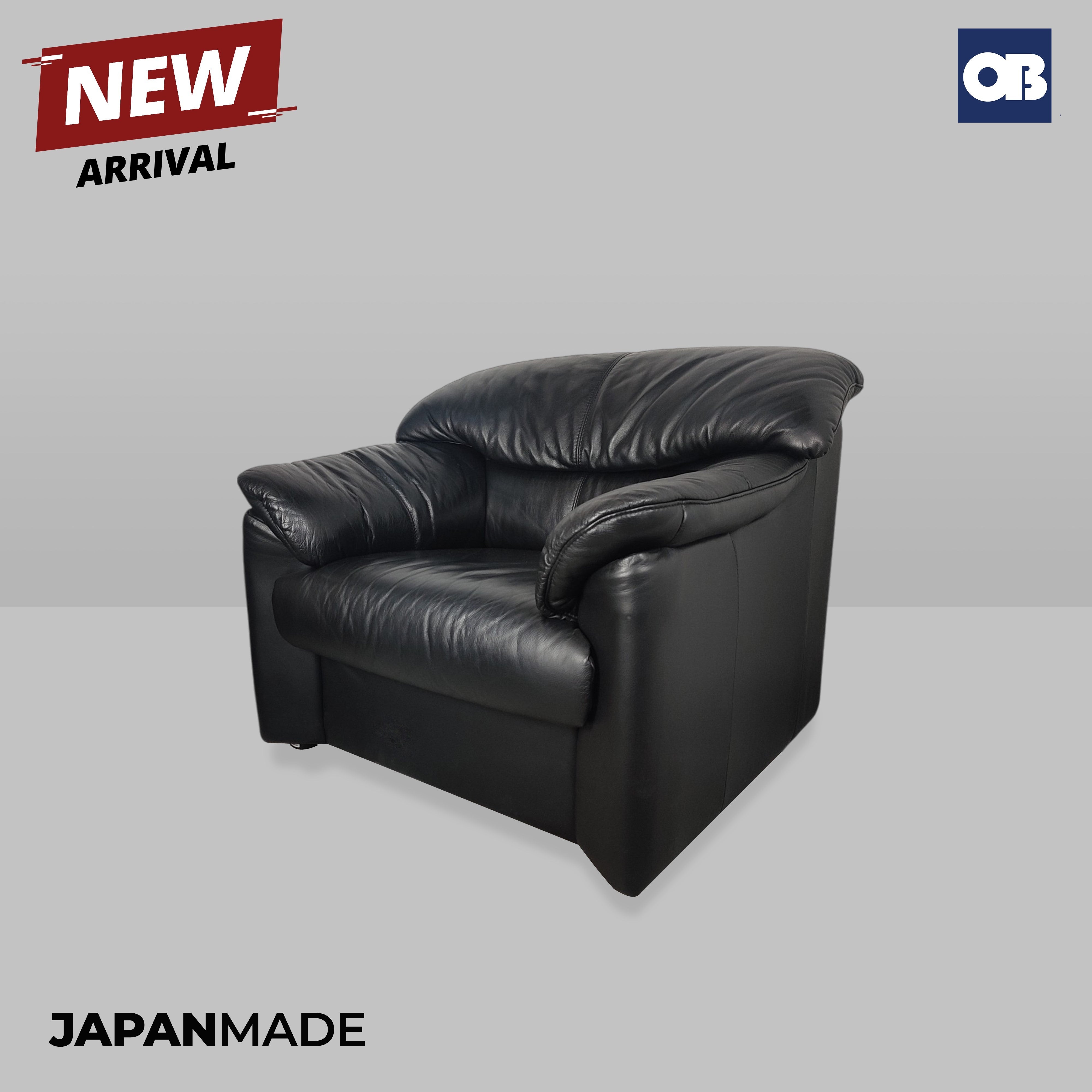 Okamura Single Sofa